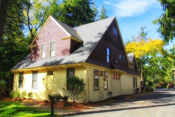 The Brewster Inn (Cazenovia)